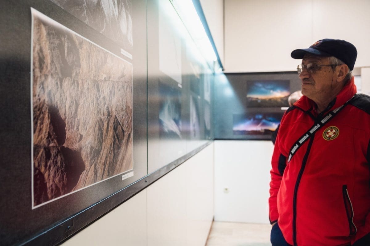 11-15-fotoklub-split-hpd-mosor-izlozba-1