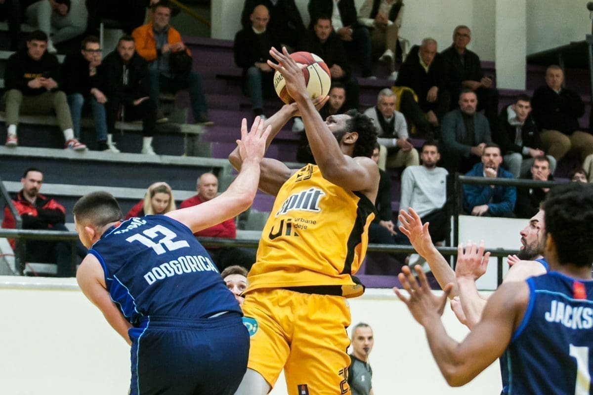 20221128_split-studentski centar_ABA_27