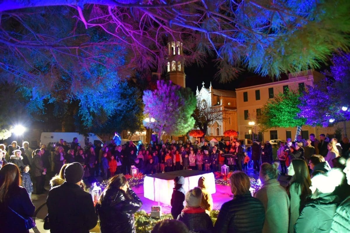 SILVESTROVO U KAŠTELIMA Donosimo detaljan program