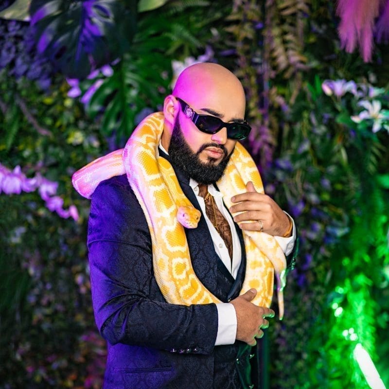 UPOZNAJTE ANGELA Ovogodišnji pobjednik Darfesta predstavlja svoju prvu pjesmu na hrvatskom jeziku!