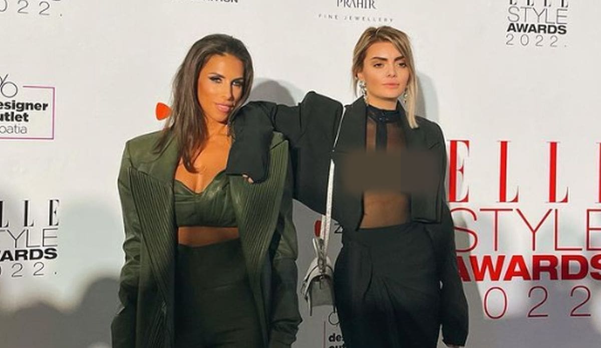 'DVORNIKOVA' UKRALA SHOW Ella pozirala u prozirnoj majici s grudima na izvol'te: "Nisam znala da nešto može gorit jače od vatre. A može, to je ova fotka!"