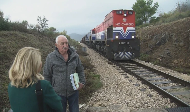 PRAVDA JE ZADOVOLJENA Nakon 20 godina obitelj dobila presudu: "Za pogibiju njihova sina krivi su grad Kaštela i HŽ!"