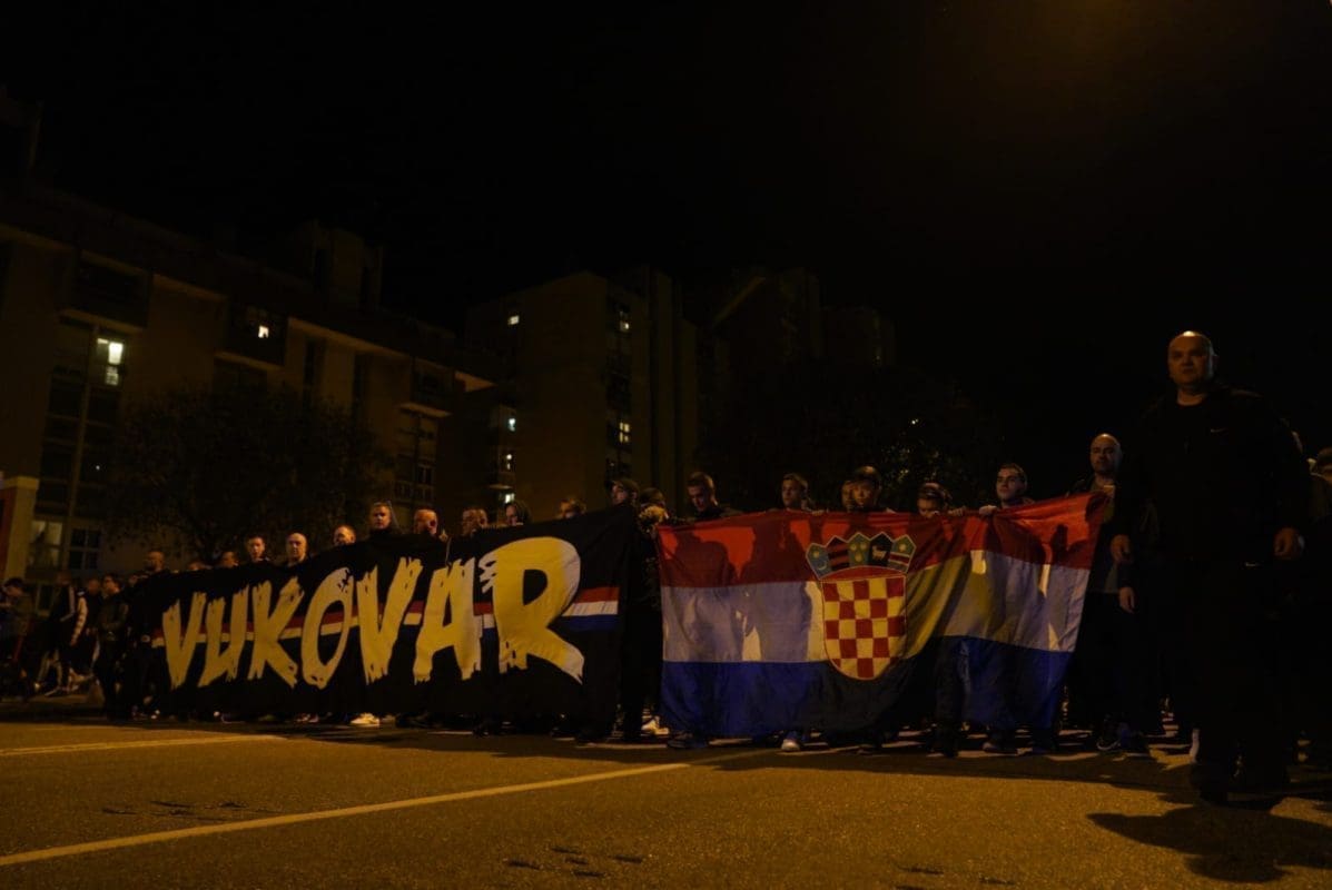 DAN SJEĆANJA U SPLITU Torcidin mimohod za Vukovar i Škabrnju protekao dostojanstveno, donosimo videa građana