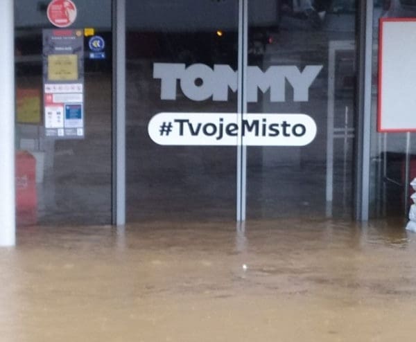 POVLAČENJE POPLAVE OTKRILO RAZMJERE NEPOGODE "Bilo je strašno. Osnovat ćemo povjerenstvo"