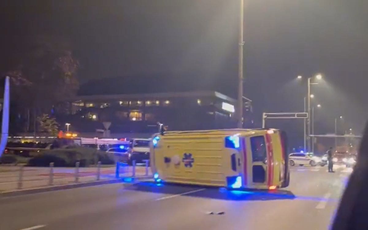 HITNA ZAVRŠILA NA BOKU U bolnicu su hitno prevezene dvije osobe