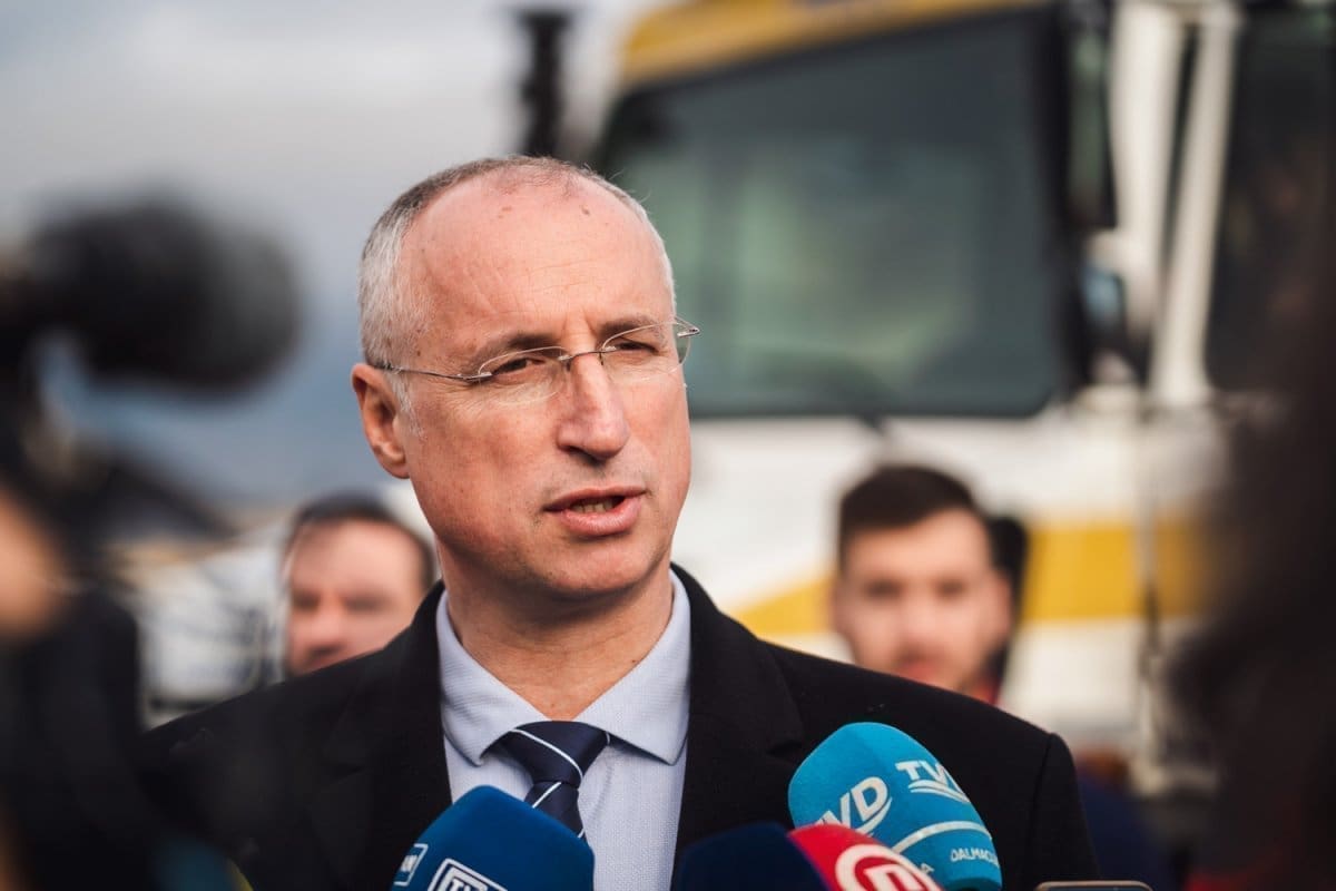 BUDIMIR O PULJKU: "Isto će nam ponuditi i s djecom jer nije riješio vrtiće?"