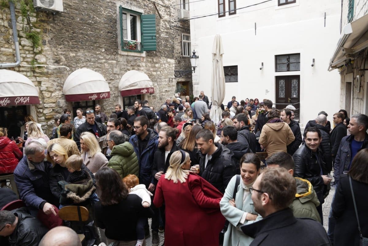 badnjak-dir gradom (1)