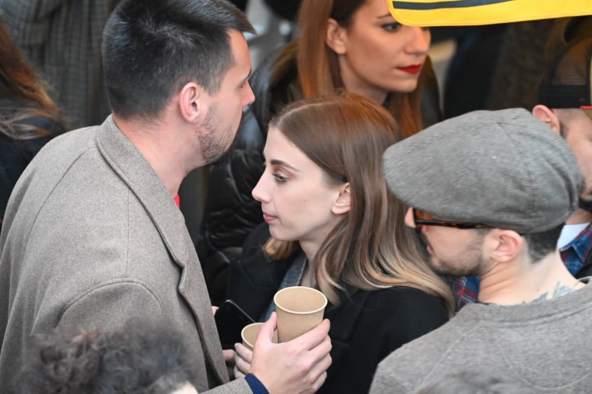 U LIJEPOM DRUŠTVU Bojan Ivošević uživao u koncertu TBF-a na Starom placu