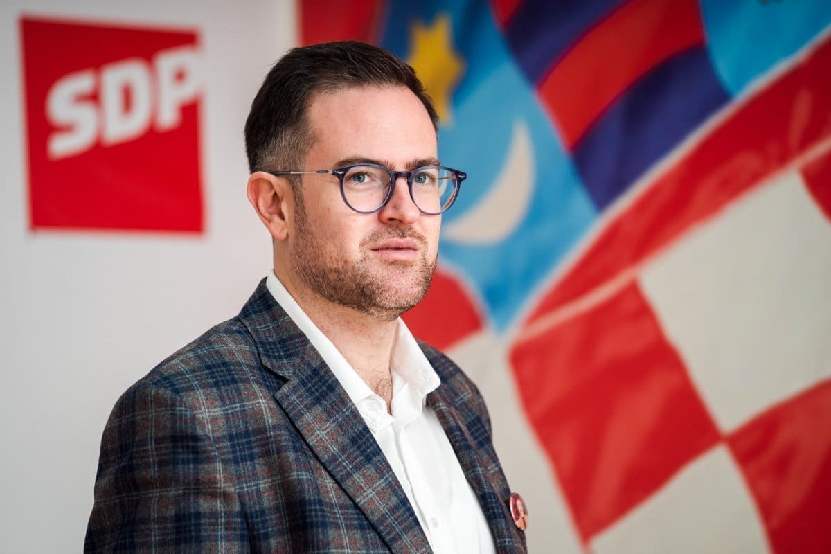 SDP-ov Barbir na sjednici Gradskog vijeća postavio pitanje o očuvanju čakavskog jezika i inicijativi prema Gradu Splitu: Evo što mu je Puljak odgovorio