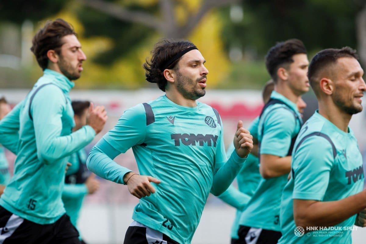 HAJDUKOVCI NASTAVLJAJU U RITMU Poznato kada će istrčati na travnjak zbog prvog treninga u 2024. godini