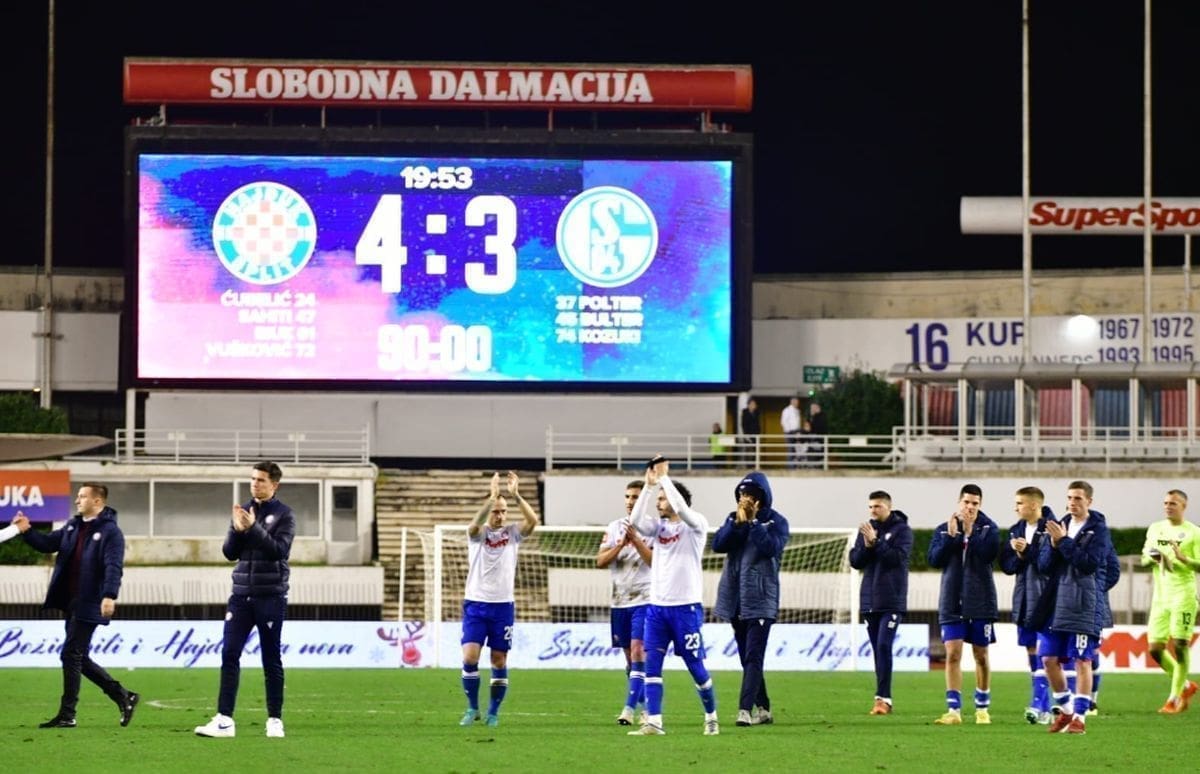 Hajduk – Schalke 04 4-3: Prijateljski ogled završen golijadom i okrunjen pogotkom 15-godišnjeg Vuškovića