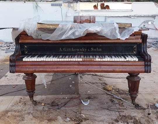 KLAVIR NA BAČAMA PODIGAO BURU Vlasnik kaže da ga je prodao za 47.000 eura. Stručnjak: "Ne vrijedi ni 1.000 kuna"