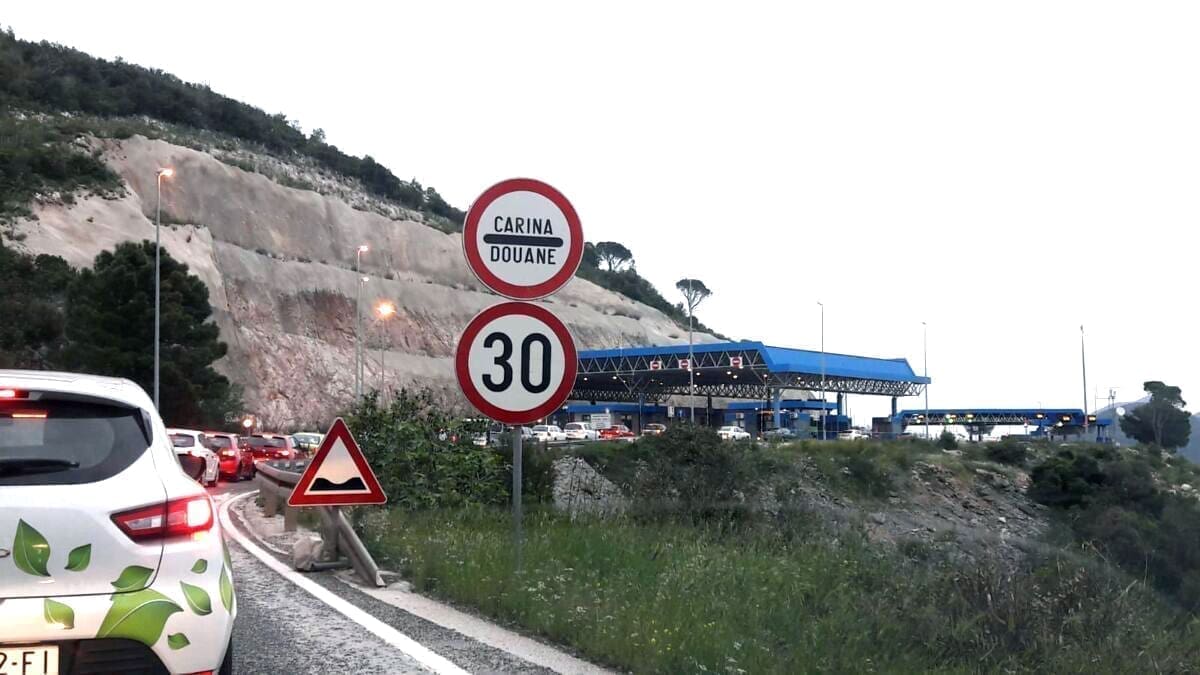 HOĆE LI SE ZBOG SCHENGENA ZAOŠTIRI GRANICA S BIH? Hrvatska ukida 73 granična prijelaza