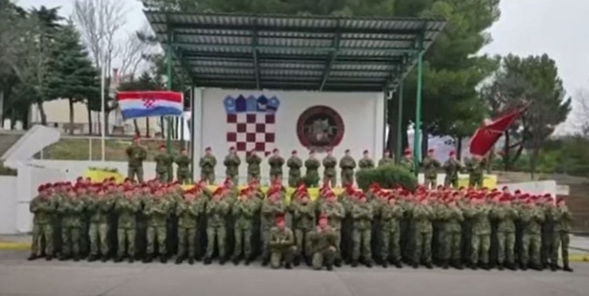 "NEKA GORE NEBO I ZEMLJA" Pogledajte poruku koju je IV. gardijska brigada 'Pauci' uputila Vatrenima