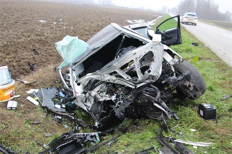 TEŠKA PROMETNA NA HRVATSKIM PROMETNICAMA Djevojčica se bori za život. Objavljeni detalji