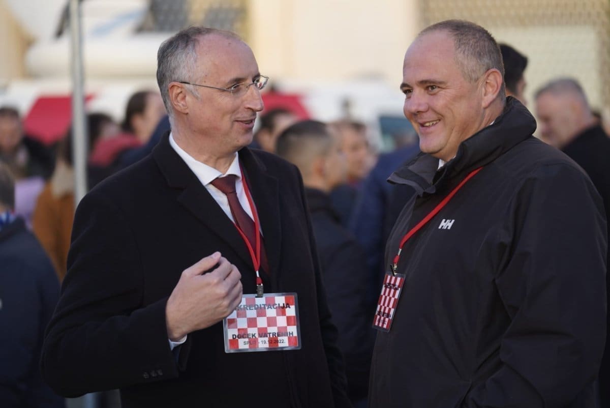 OŠTAR JE DOGRADONAČELNIK KUZMANIĆ: "Šuta obmanjuje javnost i čini štetu tvrtki kojoj je na čelu"