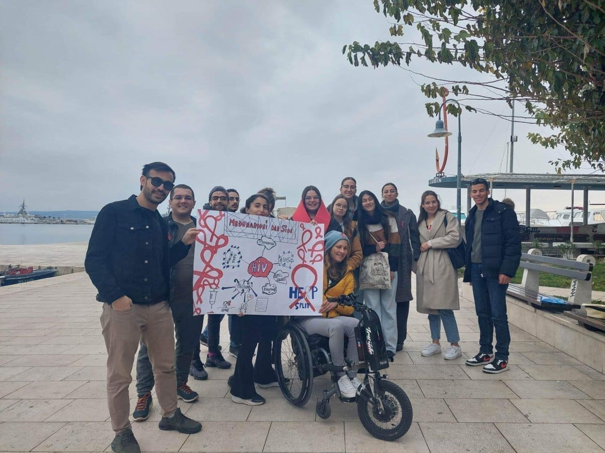 SPLIT Volonteri udruge HELP Split obilježili Svjetski dan borbe protiv AIDS-a
