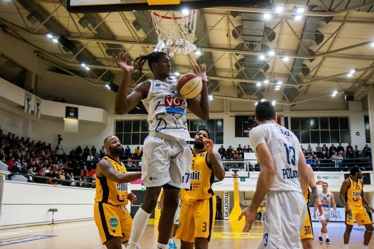 20230105_split-buduŠnost_ABA_04