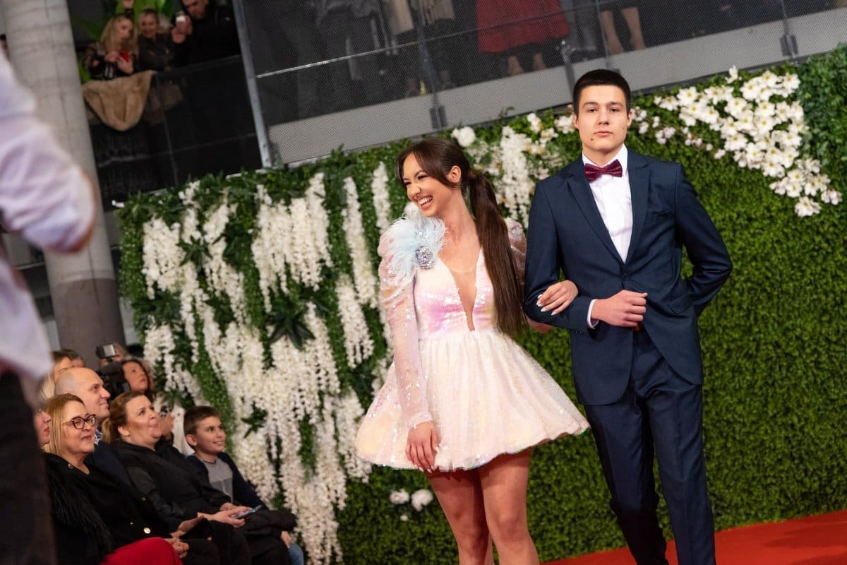 PREDIVNA SPLITSKA MLADOST Maturalna večer MIOC-a na Kampusu