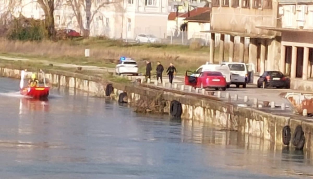 SVE SLUŽBE DIGNUTE NA NOGE Što se događa u dalmatinskom gradu? Nestala jedna osoba, policija zaprimila više dojava građana!