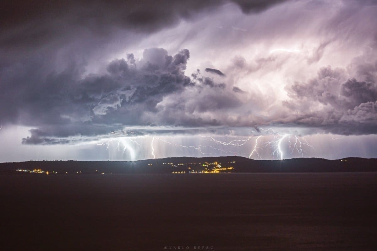 VAŽNO UPOZORENJE Teleoperater: Stiže nevrijeme, zaštitite svoje uređaje
