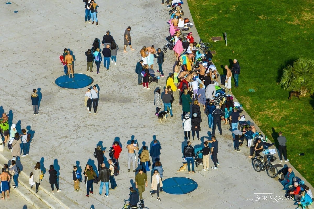 novogodisnje-kupanje-zadar (1)