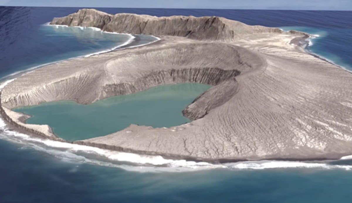 Iznenada se pojavio novi otok, na njemu nađeni čudni oblici života