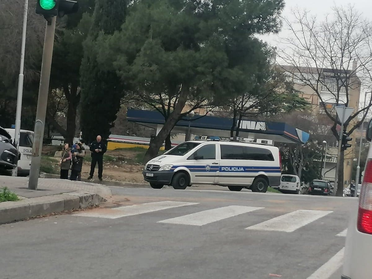 PROMETNA U SPLITU Sudarila se dva vozila, obavlja se očevid