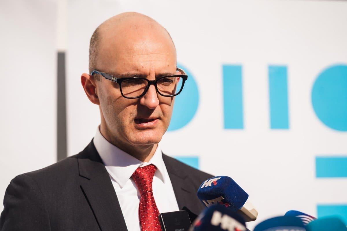 Pomoćnik ravnatelja KBC Split priznao: "Liste čekanja duže od godinu dana!"