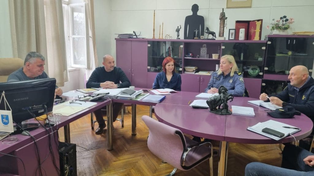 SINJ DOBIVA PROMETNO REDARSTVO Odzvonilo neodgovornim vozačima u gradu