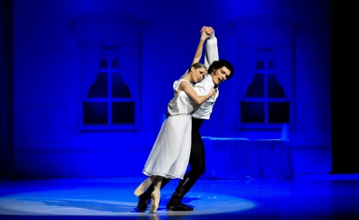 eva karpilovska tekst foto igor mia 1