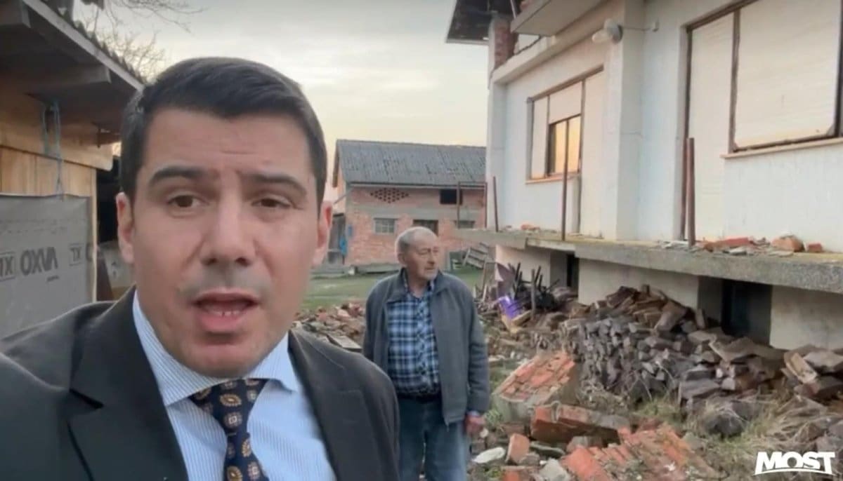 "SRAMOTA U MAJSKIM POLJANAMA" Grmoja se javio uživo: "Nije samo da HDZ ne obnavlja kuće ljude, nego su uključeni i oni koji se predstavljaju veliki humanitarci"