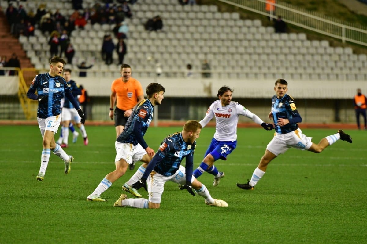 HAJDUK-RIJEKA 0-0: Hajduk dominirao pa Sentić krajem vremena spasio dva opasna udarca gostiju