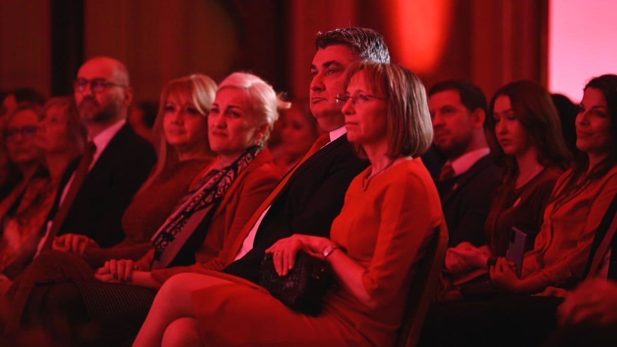 milanovic dan crvenih 3 