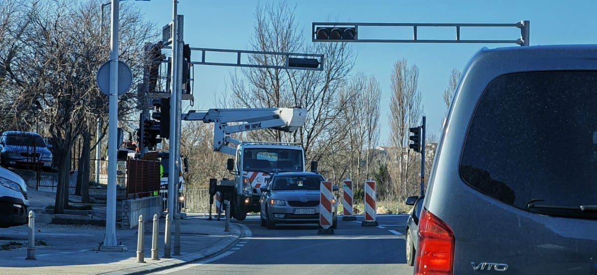 mjerac brzine semafor zminjaca 3 