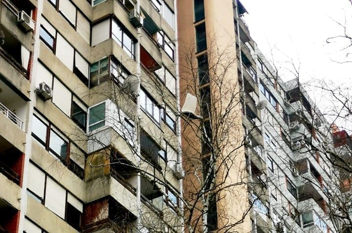 VATROGASCI "Izgleda da je nekoga ŠČ naljutio pa smo jutros maknuli ovaj stolac sa drveta"