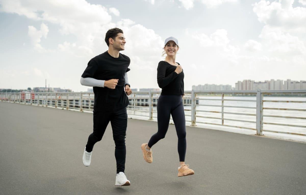 Kako izgledati šik u ženskoj trenirci? Pogledajte 6 modnih savjeta