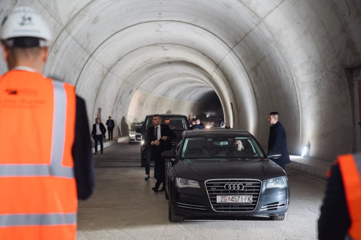 3 9 plenki most omis otvaranje 1