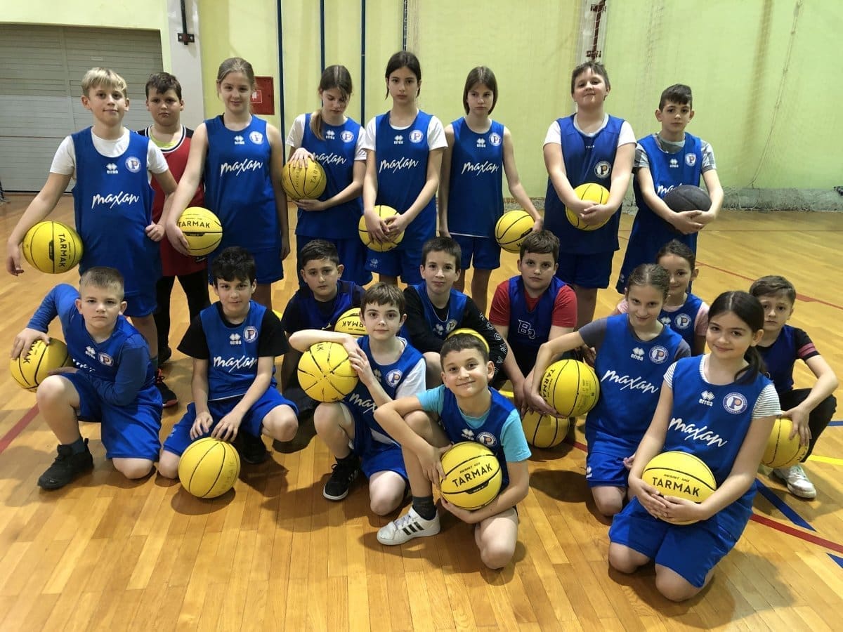 NA TEMELJIMA LJUBAVI Godine prolaze, košarka u Pakoštanima ne posustaje