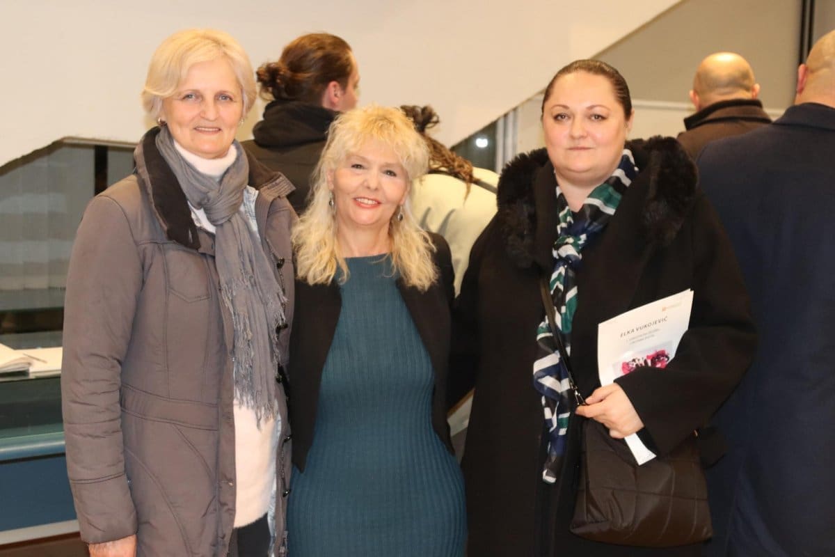 izlozba slavonski brod nn  2 