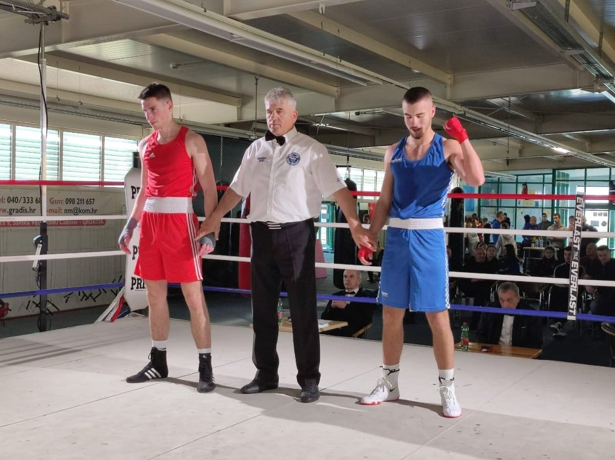 Karlo Mužinić prvak države na prvenstvu za mlađe seniore u boksu u Čakovcu!