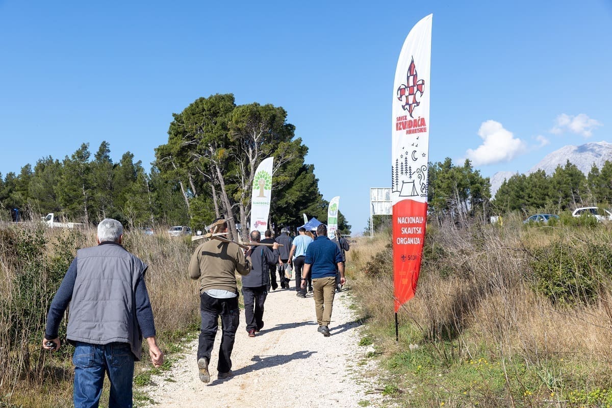 NAJVEĆA ZELENA INICIJATIVA U HRVATSKOM TURIZMU Valamar Riviera posadila više od tri tisuće novih stabala