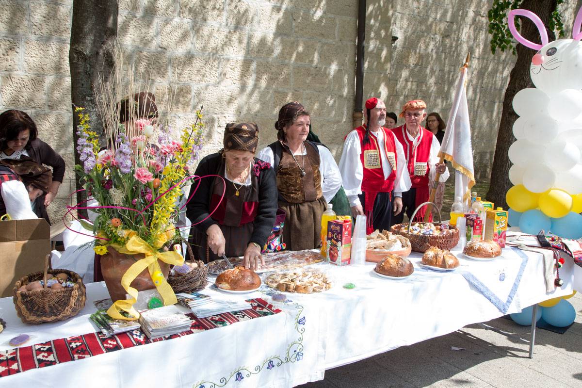 Doru ak na otvorenom Uskrsni ponedjeljak
