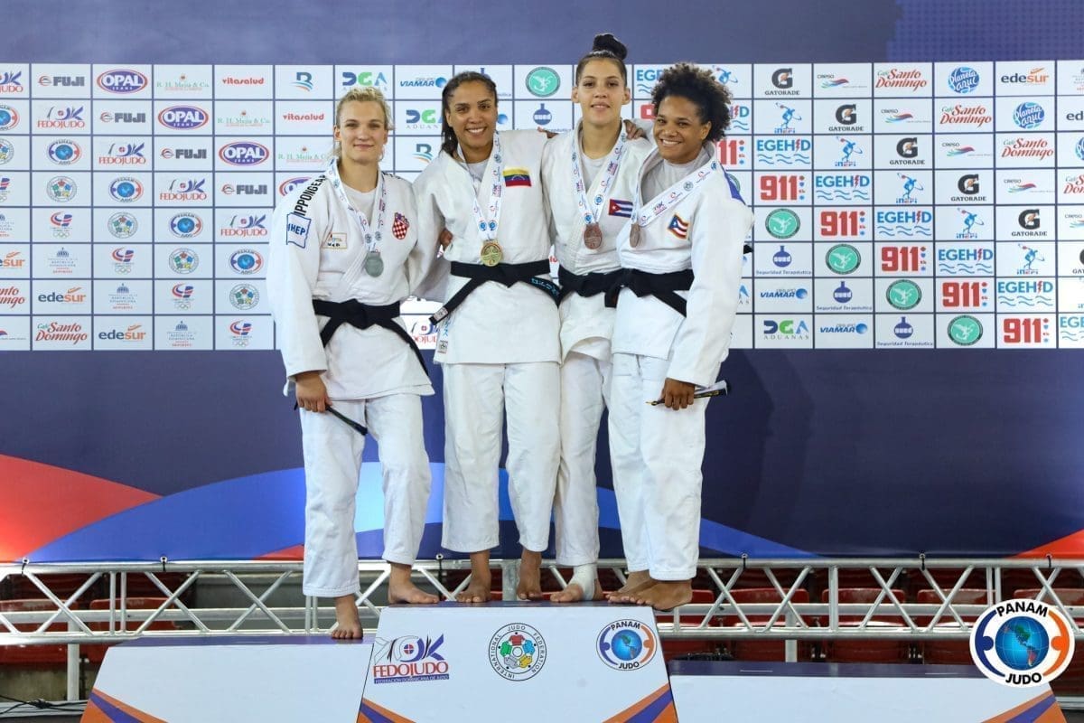 LARA CVJETKO DO SREBRA U DOMINIKANI "Znala sam da mogu pobijediti sve cure ovdje pa sam razočarana nakon finala"