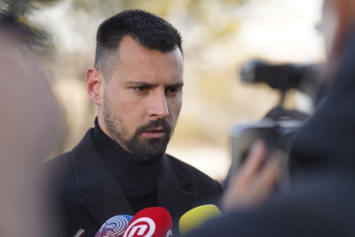 IVOŠEVIĆ NAKON NESREĆE U GORNJEM SITNOM: "MO Srinjine nikad nije tražio ikakav zahvat na navedenoj lokaciji već su tražili uređenje trga"