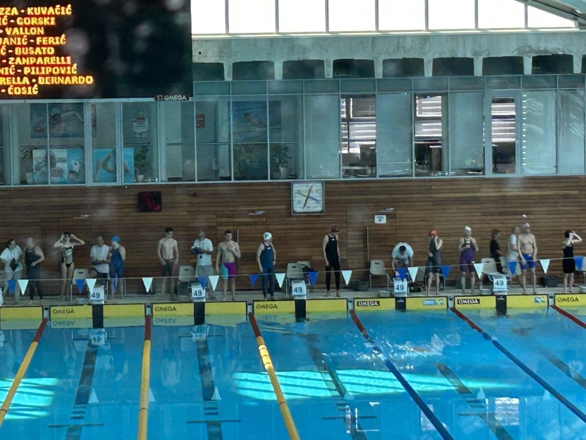 Na Silbu stigla dva srebrna odličja u daljinskom plivanju