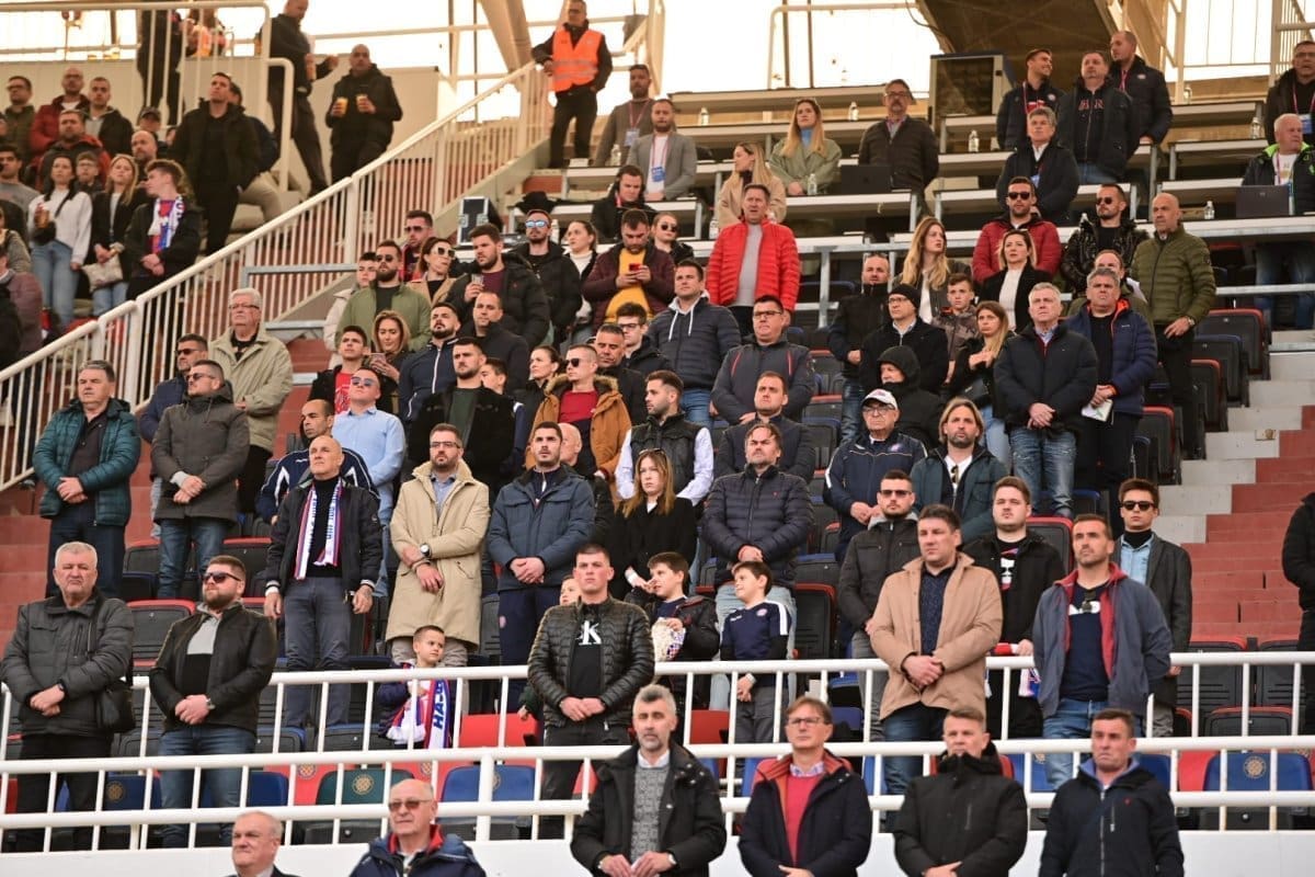 hajduk istra pocasna loza 12