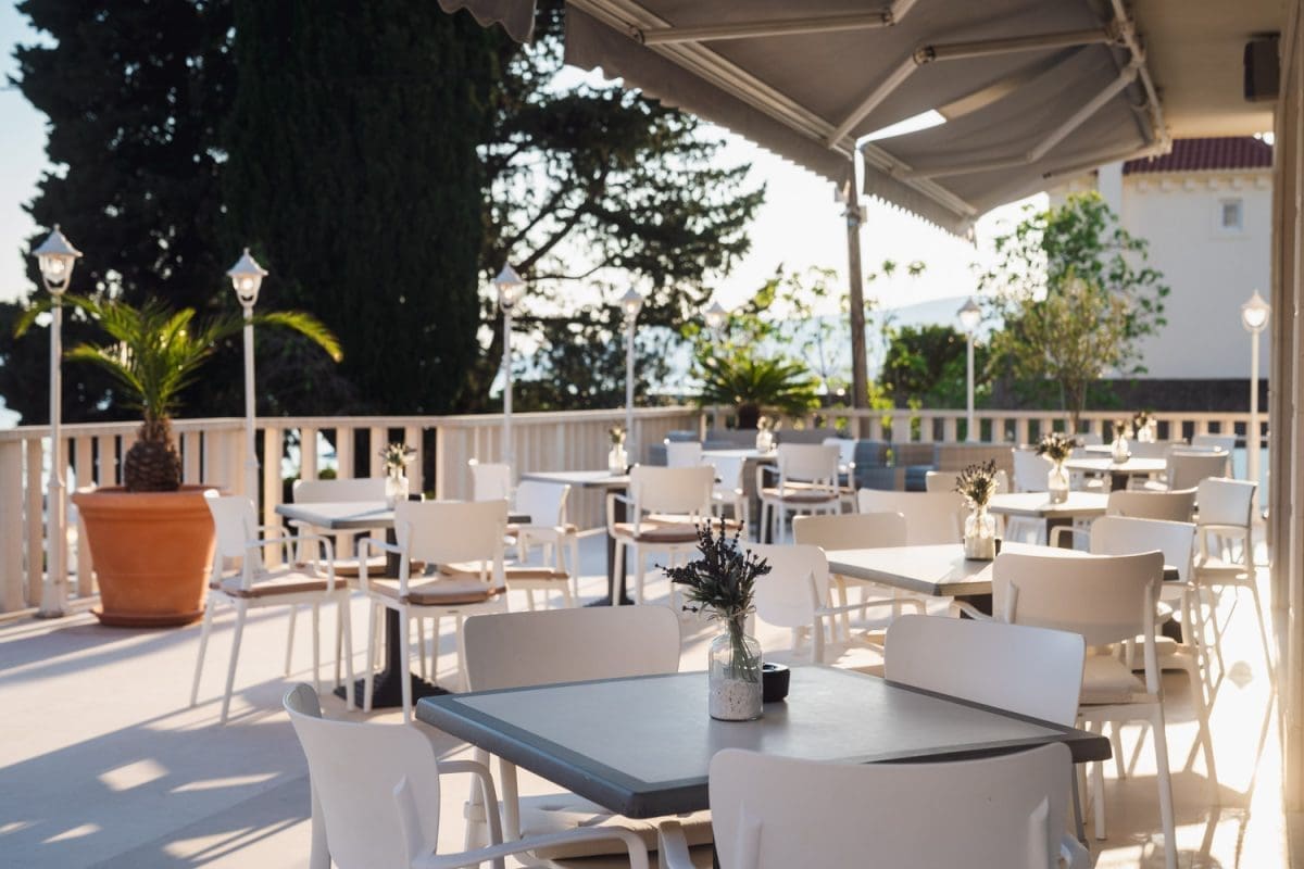 hotel riva kastela 3