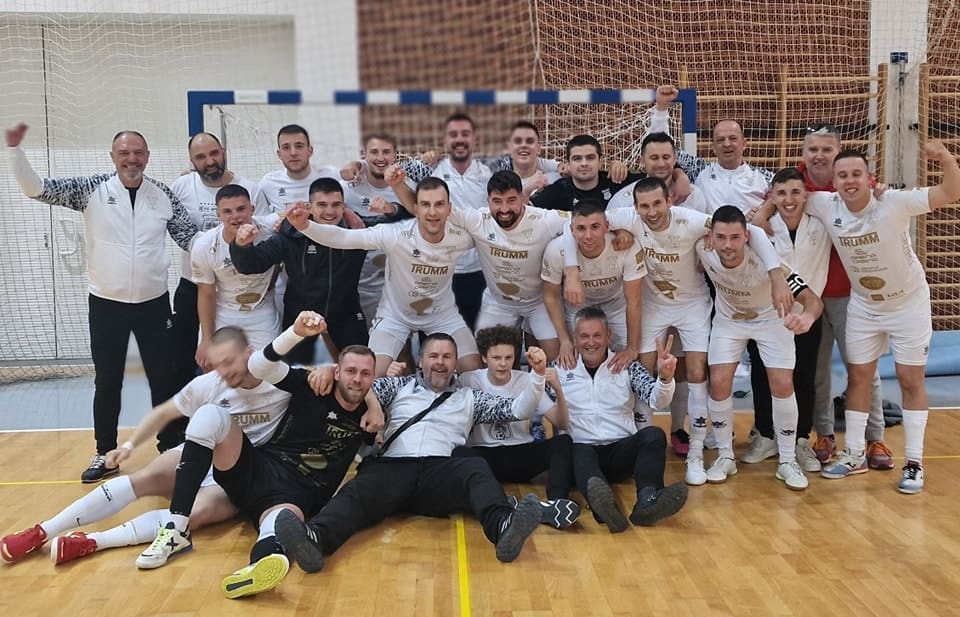 SUTRA SVI NA GRIPE Splitski malonogometni klub bori se za ulazak u prvu malonogometnu ligu