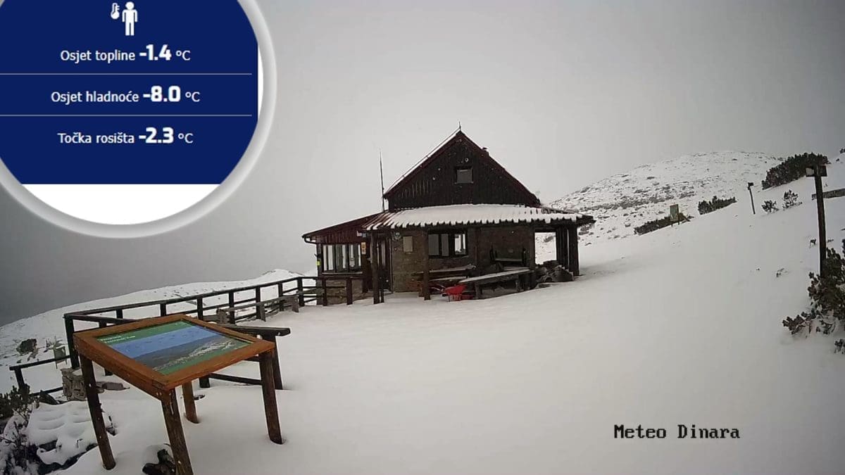 VIDEO Tko je ukrao proljeće? Snijeg pada treći dan za redom u planinama Dalmacije. Noćas nova kiša